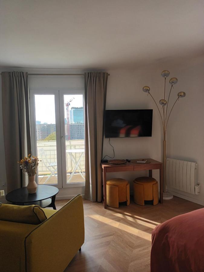 Paris Balcony Top Floor Room Extérieur photo